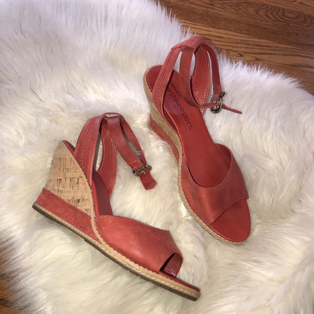 Timberland ladies wedge leather sandals size 8.5